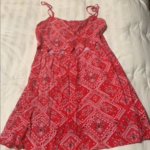 Divided red sundress size 4